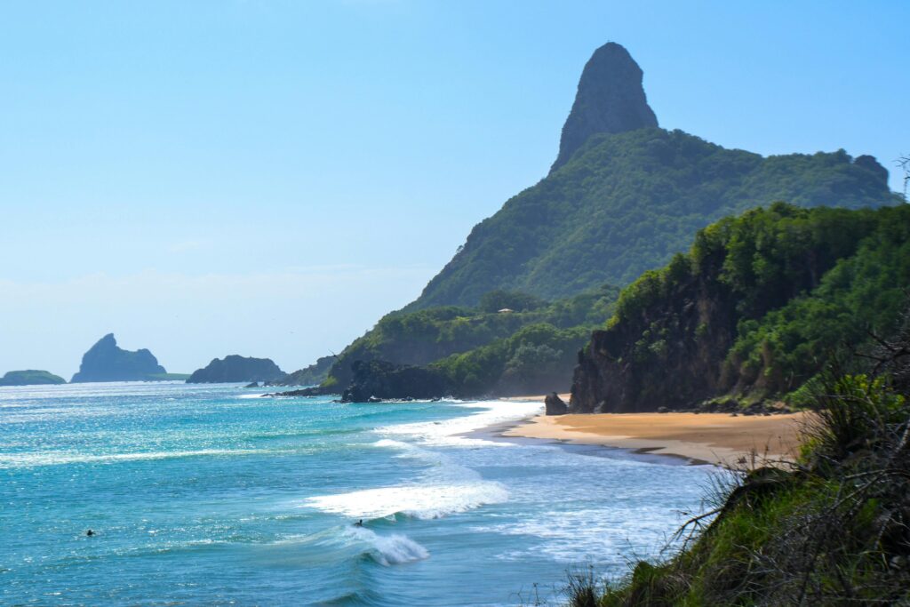 The Best Surfing Spots in Brazil 1 pexels thiago japyassu 4404577